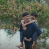 ‘Làm giàu với ma’ tung MV nhạc phim khiến khán giả bật khóc