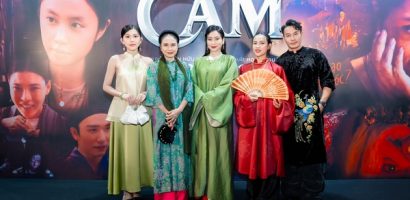 Đại gia đình Tấm Cám lộng lẫy xiêm y ‘đổ bộ’ thảm đỏ