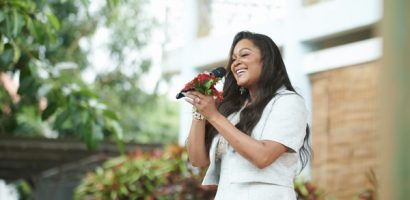 Shontelle về lại Việt Nam, mang tiếng hát đến trẻ em vùng cao ở Đắk Lắk