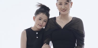 ‘Thần tiên tỷ tỷ’ 11 tuổi Linh Nhi ‘đọ sắc’ cùng mẹ