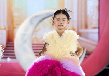 ‘Tiểu công chúa’ Lê Ngọc Như Ý tỏa sáng trên sàn diễn Cosmo The Show
