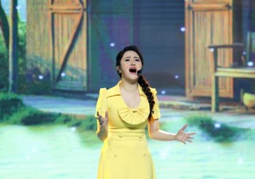 Lê Thu Uyên kể chuyện về cha bằng âm nhạc khiến Nguyễn Văn Chung bật khóc