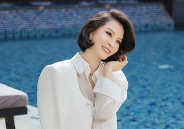 MC Thanh Mai khoe vòng eo 58cm ở tuổi U.50
