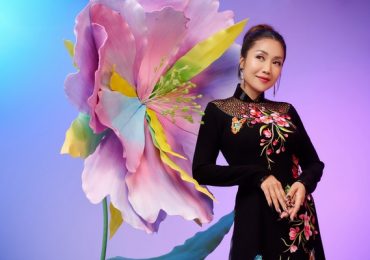 Ốc Thanh Vân khoe dáng trong áo dài của Minh Châu