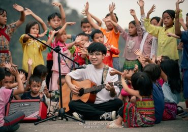 MV ‘Gieo mãi những nụ cười’ của Phạm Minh Thành chạm đến trái tim khán giả