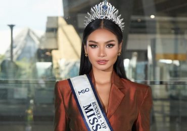 Á hậu Mook Karnruethai trở về Thái Lan sau hành trình Miss Cosmo 2024