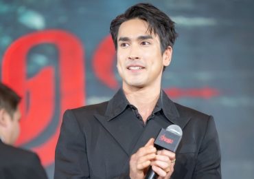 Nadech Kugimiya tập nói tiếng Việt, cùng đoàn phim ‘Tee Yod 2’ đến Việt Nam
