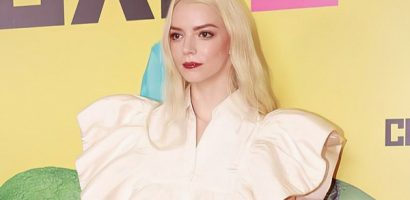 ‘Búp bê sống’ Anya Taylor-Joy gây sốt với váy áo của nhà mốt Việt