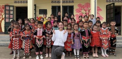 Hoa hậu Lương Thùy Linh mang dự án ‘Vẽ tương lai’ đến Sơn La