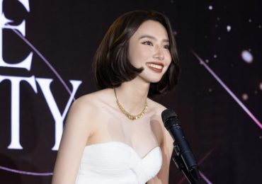 Hoa hậu Thuỳ Tiên nhận cùng lúc 2 giải thưởng uy tín