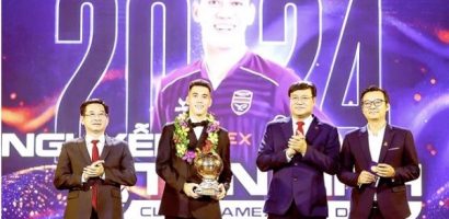 ‘Công danh là để cống hiến’, Tiến Linh từ thiện toàn bộ tiền thưởng Quả bóng vàng