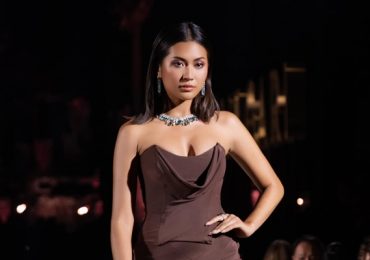 Miss Cosmo 2024 diễn vedette trong show diễn xa xỉ nhất tại Siem Reap