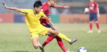 Kết số lượt đi V.League 2024/25: Vận đen và thẻ đỏ