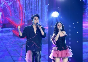 Giám khảo đứng dậy vỗ tay trước màn song ca xuất sắc của Jee Trần và Duy Zuno