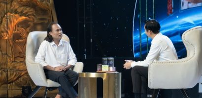 Thạc sĩ Phạm Thành Lộc sáng tạo ra máy trồng rau khí canh trụ đứng
