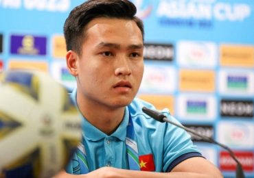 Bùi Hoàng Việt Anh rời tuyển Việt Nam