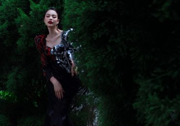 Á hậu Ánh Vương hóa nữ hoàng quyền lực, ma mị