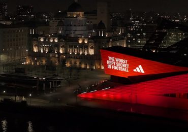 adidas và CLB bóng đá Liverpool công bố hợp tác dài hạn