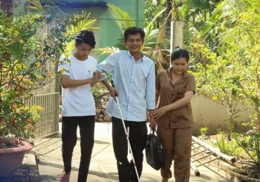 Thần tài gõ cửa: Xót xa trước ước mơ được đoàn tụ bên các con của người cha khiếm thị
