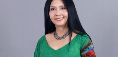 Danh ca Họa Mi tiết lộ cuộc sống nơi xứ lạ quê người
