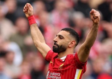Ở Liverpool, Salah cần thêm Cúp Bạc để giành Bóng Vàng