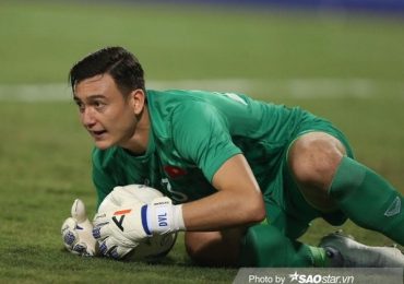 Sự nỗ lực của thủ môn Đặng Văn Lâm
