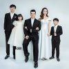 Cả nhà Ưng Hoàng Phúc – Kim Cương lần đầu chụp ảnh kỷ niệm