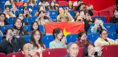 ‘Địa đạo: mặt trời trong bóng tối’ thu hút đông đảo khán giả trẻ tại Hà Nội