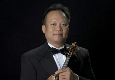 Nghệ sĩ violin gốc Việt gây sốt tại Mỹ trở lại Nhà hát TP.HCM