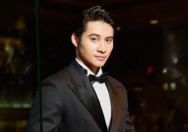Nam vương Tuấn Ngọc nhận giải Gentleman Of The Year