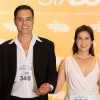 Người mẫu không chuyên 60 tuổi casting diễn thời trang cưới cho Đỗ Mạnh Cường