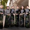 Dàn Hoa, Á hậu tham gia biểu diễn ‘Vũ điệu khăn rằn’ tại phố đi bộ Nguyễn Huệ
