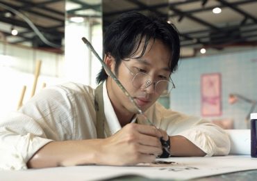 Lần đầu tiên Tuấn Trần tự tay thiết kế tựa phim