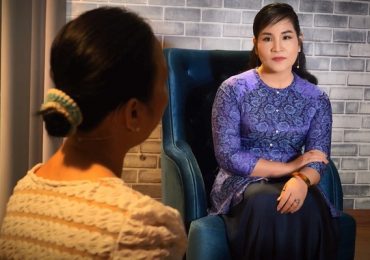 Người thứ 3: Mẹ muốn ấm êm với chồng mới, để con trai riêng sống trong cảnh uất ức
