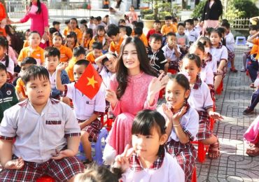 Hoa hậu Ý Nhi vào Top 8 Dự án nhân ái Miss World