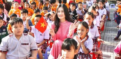 Hoa hậu Ý Nhi vào Top 8 Dự án nhân ái Miss World