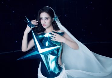 Đông Nhi trở lại sân khấu Hoa Hậu Hoàn Vũ Việt Nam