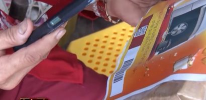 Lời cảnh báo: Thủ đoạn gửi quà tặng về tận nhà để quét mã QR