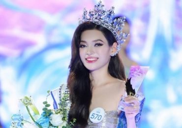 Nguyễn Hoài Phương Anh đăng quang Hoa hậu Biển Việt Nam Toàn cầu 2025