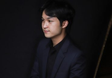 Nguyễn Đăng Quang và Trần Yến Nhi trình diễn hai kiệt tác piano tại Nhà hát TP.HCM