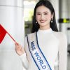 Hoa hậu Ý Nhi về nước trong vòng tay người hâm mộ