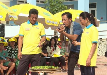 Nghị lực vượt nghèo của đôi vợ chồng làm đũa nơi đất mặn Cà Mau