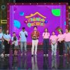 Diễm Phương vừa xuất hiện đã tay bắt mặt mừng, tự nhận là ‘bà cô bên chồng’