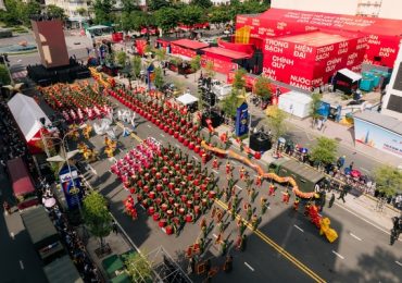 Hơn 300.000 người đến phố đi bộ Nguyễn Huệ xem triển lãm về Công an nhân dân