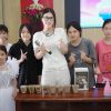 Hoa hậu Đoàn Thiên Ân tổ chức workshop trồng cây cho trẻ em tại Nha Trang