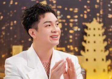 Hữu Đăng rớm nước mắt khi nói về mẹ và ước mơ đi tu lúc về già