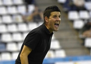 Thầy mới của Hoàng Đức, Văn Lâm không phải cựu HLV Barcelona