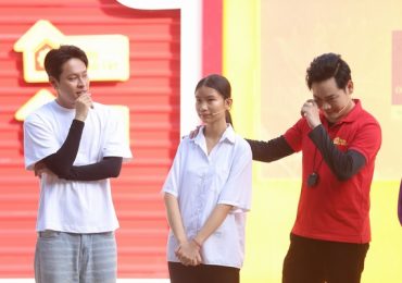 HURRYKNG khóc nức nở trước cô bé 2 lần mất đi cha mẹ do tai nạn giao thông