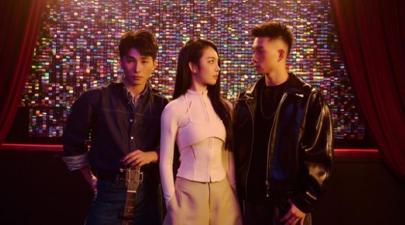 Hoàng Duyên tung MV mới sau Em Xinh ‘Say Hi’