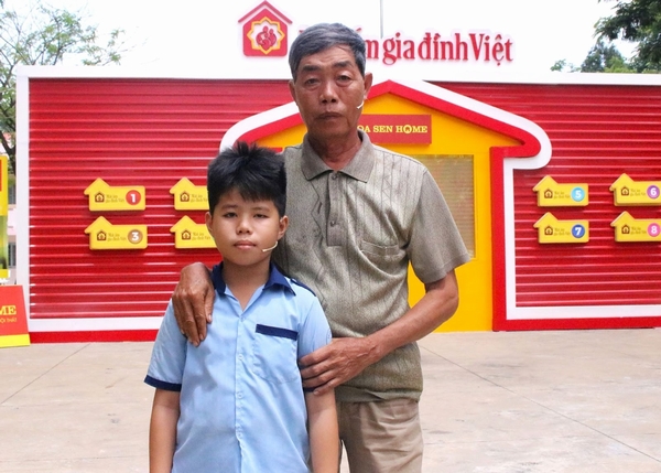 Có những người dành cả thanh xuân vì Tổ quốc, dành cả đời cho gia đình